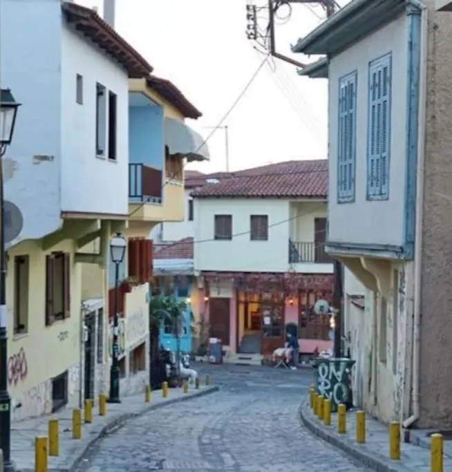 Appartement Traveler Home 85M2 Private Parking Next To Center Thessalonique